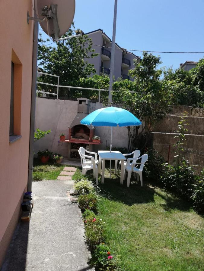 Apartman Zora Podstrana Ngoại thất bức ảnh